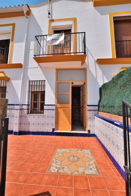 Single-family semi-detached for sale in Cortes de la Frontera  with Heating, Terrace and Storage room