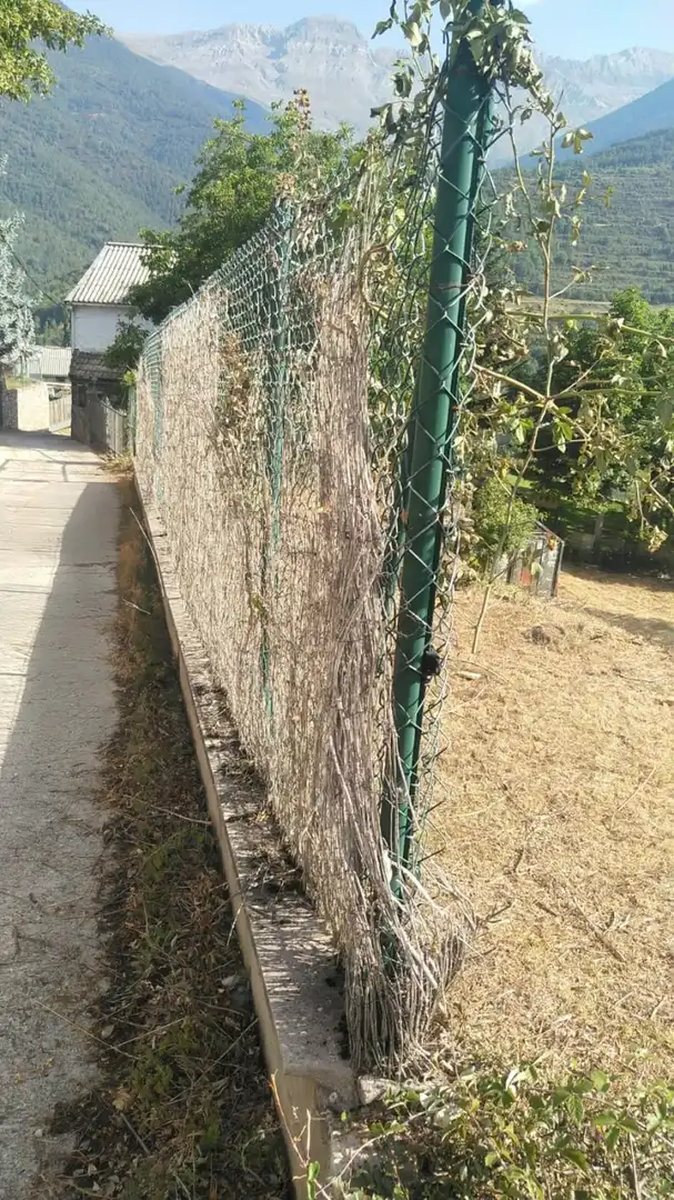 Jardín de Terreno en venta en Yésero