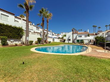 Casa a schiera con piscina in vendita a Benamara - Atalaya