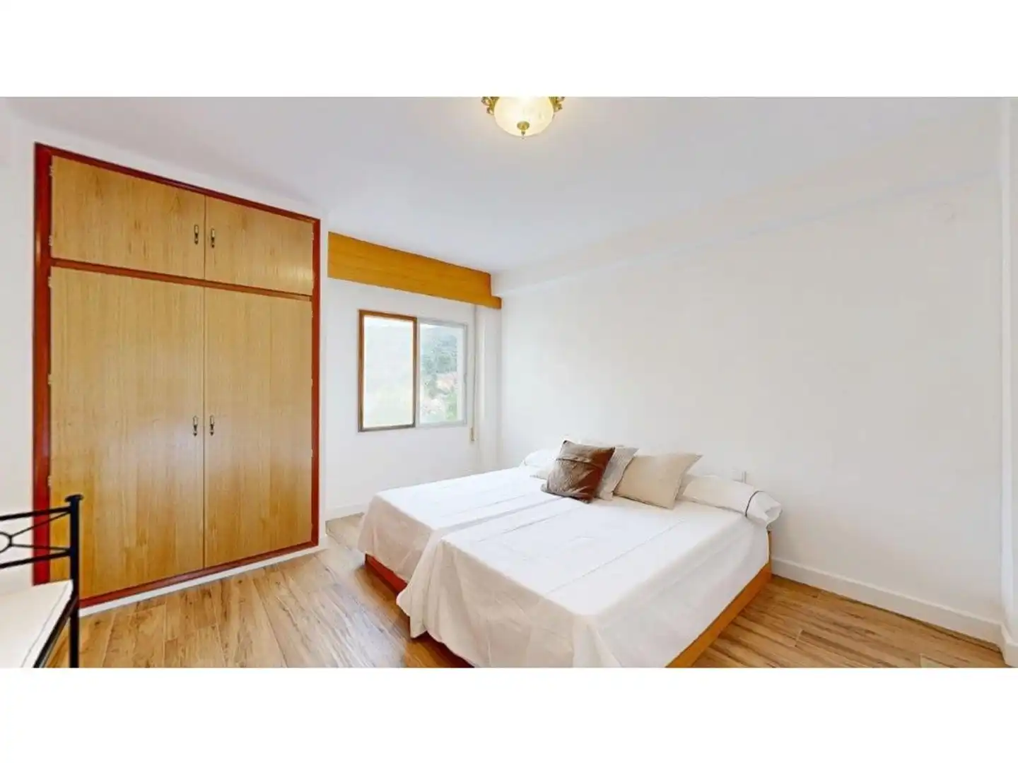 Bedroom of Flat for sale in Montán  with Furnished and Balcony