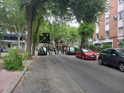 Vista exterior de Local en venda en  Córdoba Capital