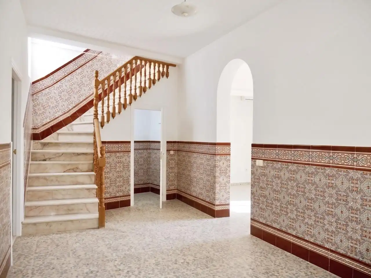 Casa adosada en venta en Umbrete con Aire acondicionado, Terraza y Balcón
