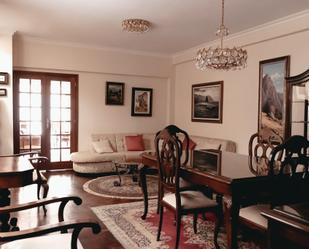 Living room of Flat for sale in  Santa Cruz de Tenerife Capital  with Parquet flooring, Terrace and Storage room