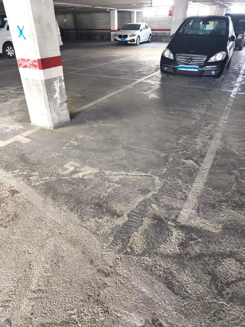 Aparcament en venda a San Lorenzo