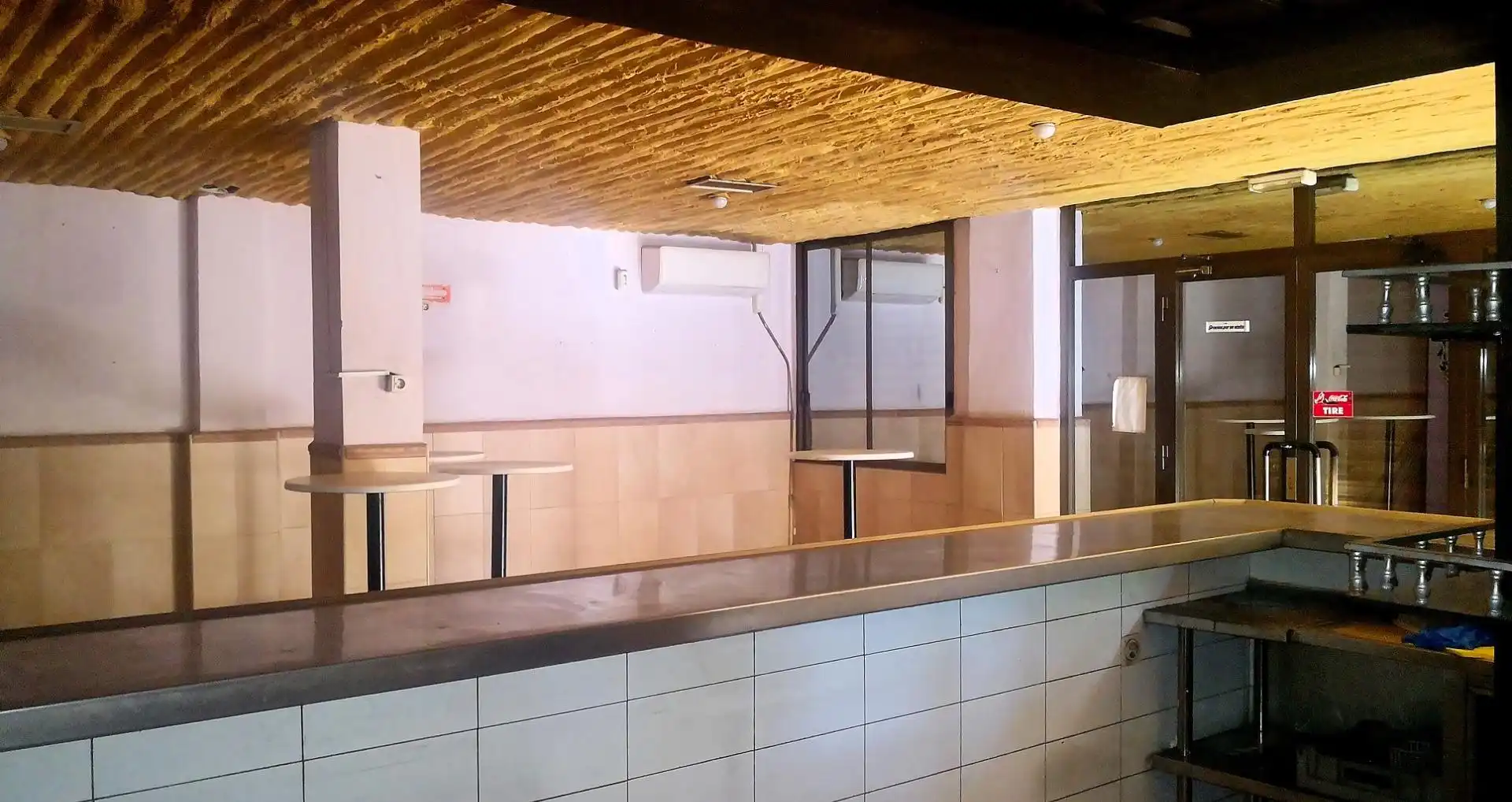 Business premises for sale in Barrio Alto - San Félix, imagen 2