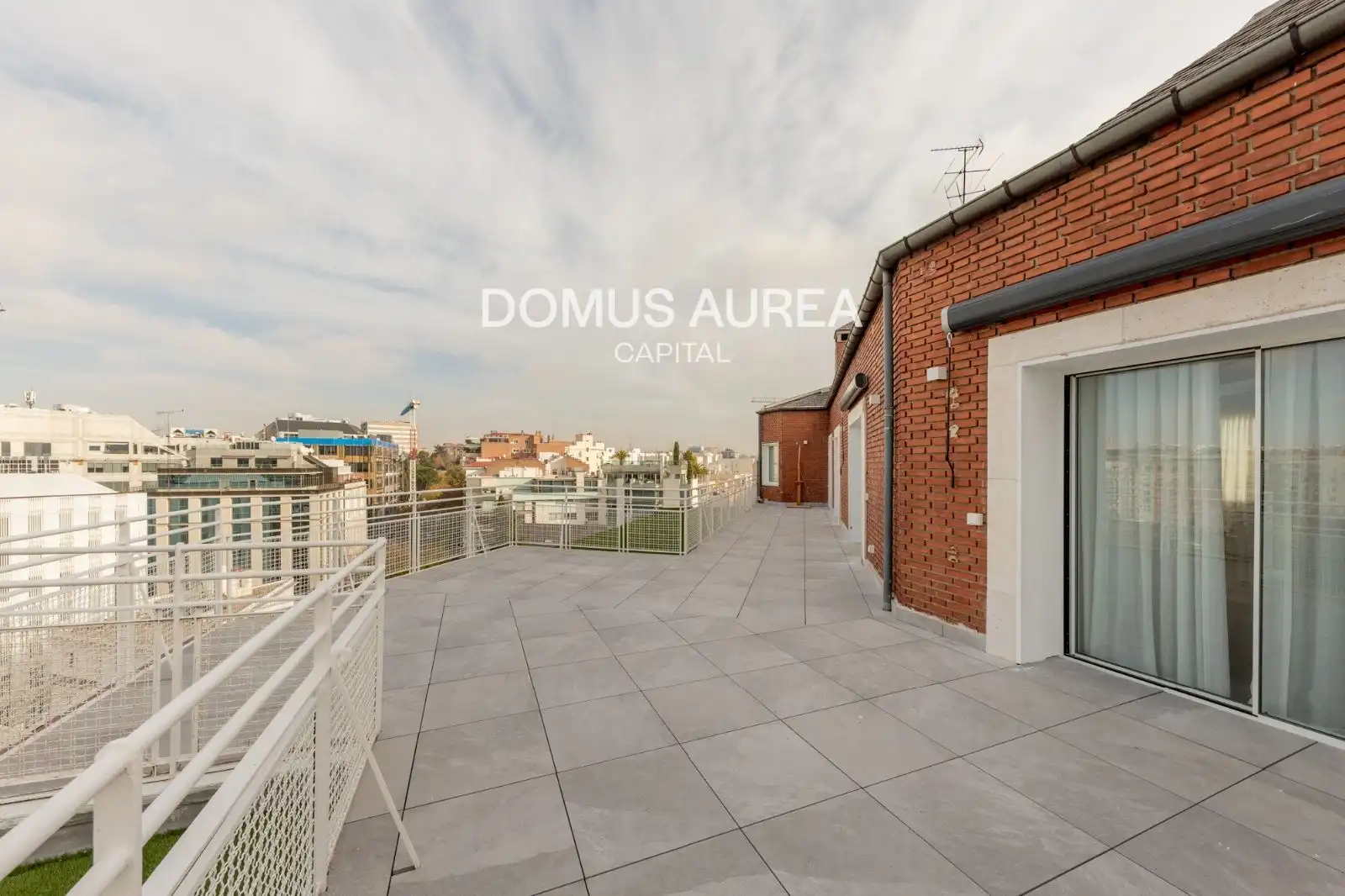 Attic for rent in Castellana, Castellana