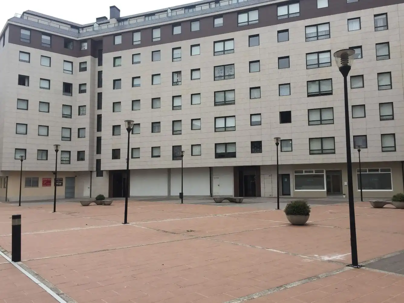 Vista exterior de Local en venta en Narón