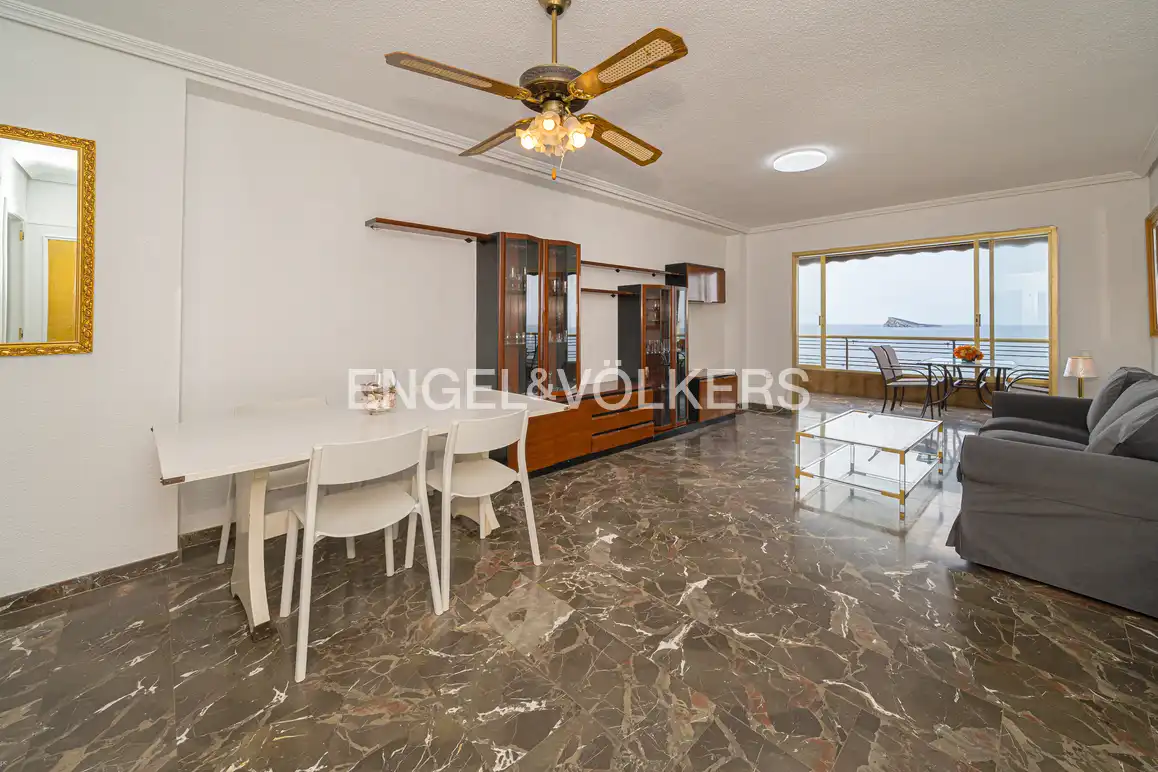 Wohnung zur Miete in Avenida de la Armada Española, 5, Playa Poniente