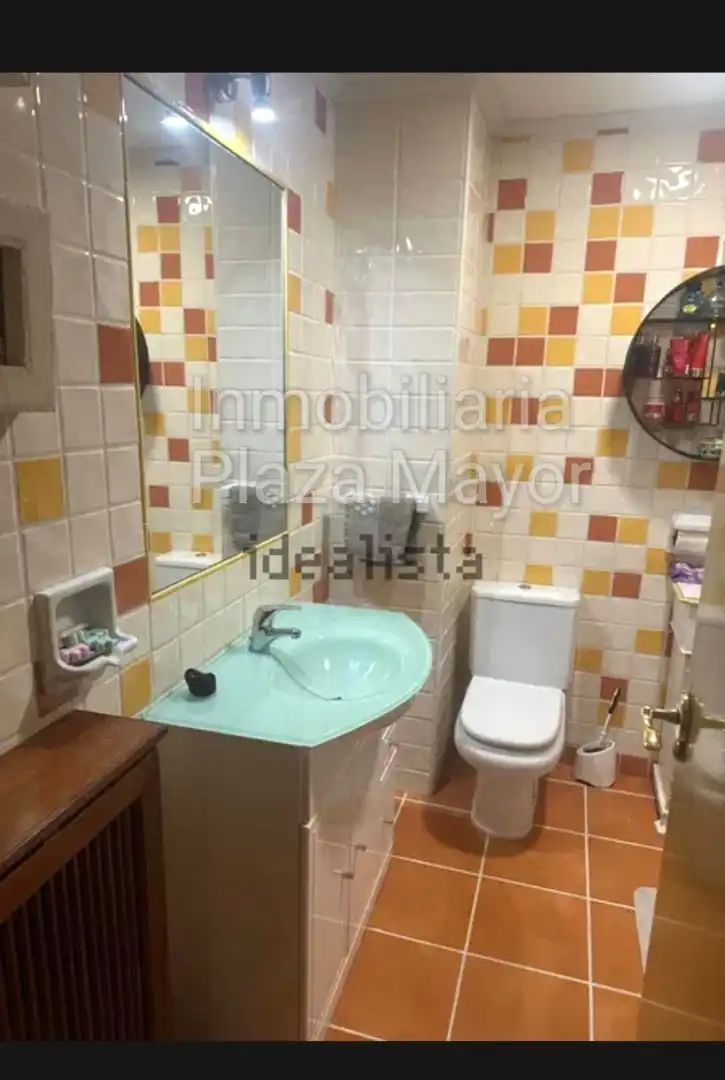Baño de Piso en venta en Salamanca con Calefacción, Horno y Lavadora