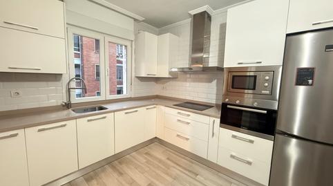 Foto 5 de Piso en venta en Uribarri C Zeharkalea, Barrio de Uribarri, Bizkaia