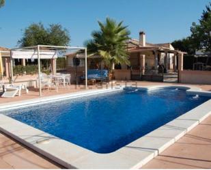 Piscina de Casa o xalet en venda en Ciudad Real Capital amb Aire condicionat, Calefacció i Jardí privat