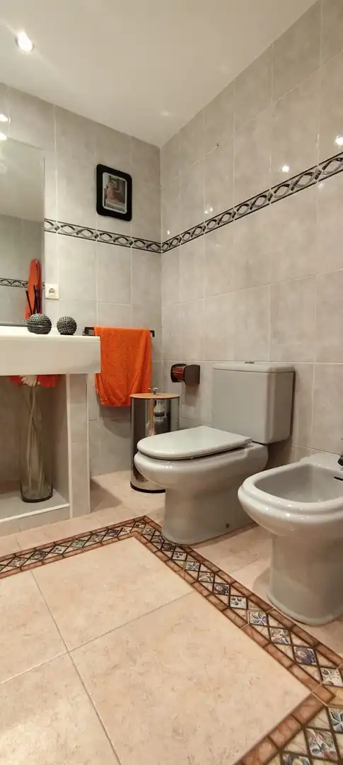 Bathroom of Flat for rent in Canet d'En Berenguer  with Air Conditioner, Private garden and Terrace