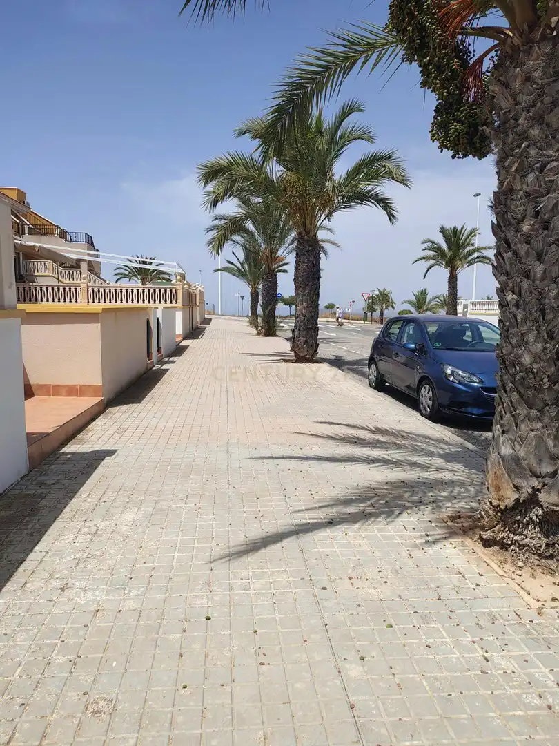 Parking of Apartments for rent in Elche / Elx  with Air Conditioner, Oven and Washing machine