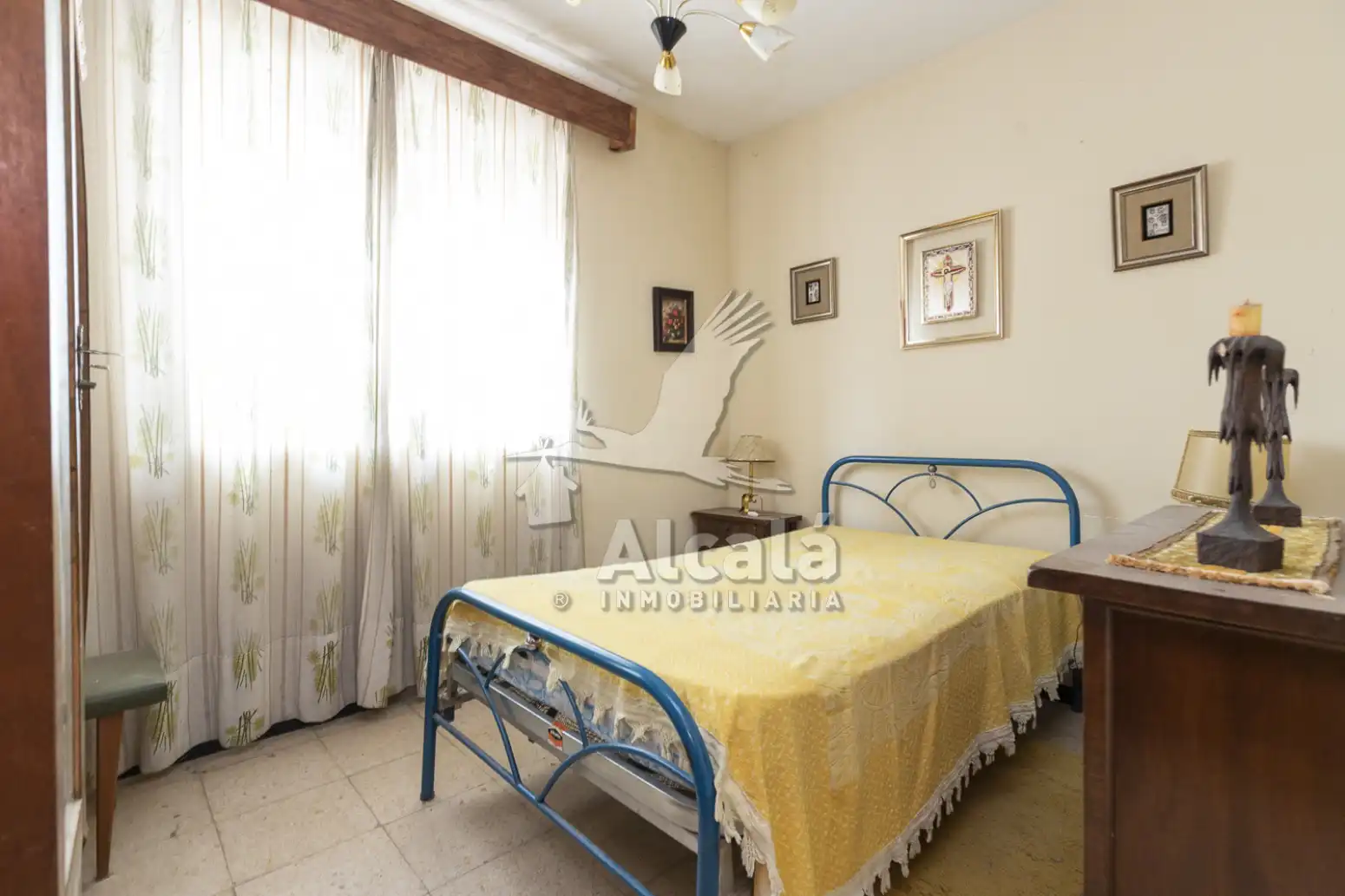 Habitación de Casa o chalet en venta en Armuña de Tajuña con Jardín privado, Trastero y Balcón