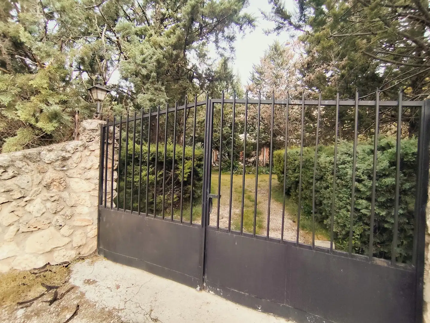 Jardí de Casa o xalet en venda en Hontoba amb Calefacció