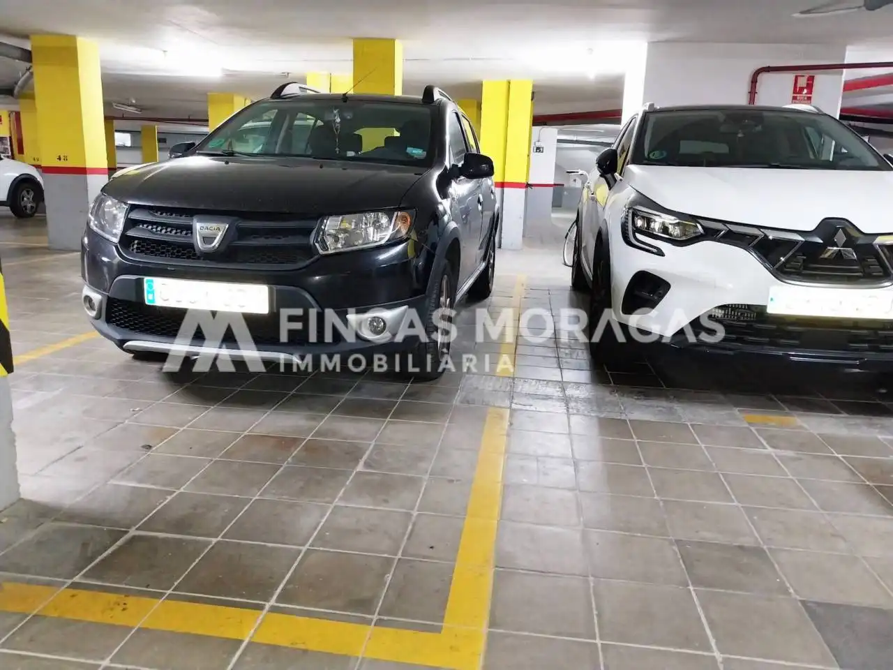 Aparcament de Garatge en venda en Sant Cugat del Vallès amb Alarma