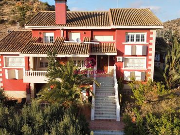 Villa avec piscine à vendre à Mazarrón Casco Urbano