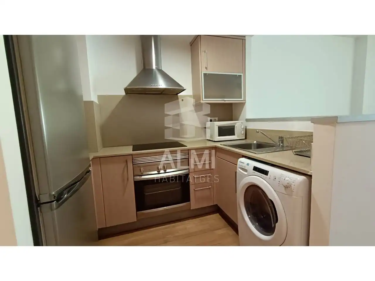 Cocina de Piso de alquiler en Barcelona con Aire acondicionado, Calefacción y Parquet