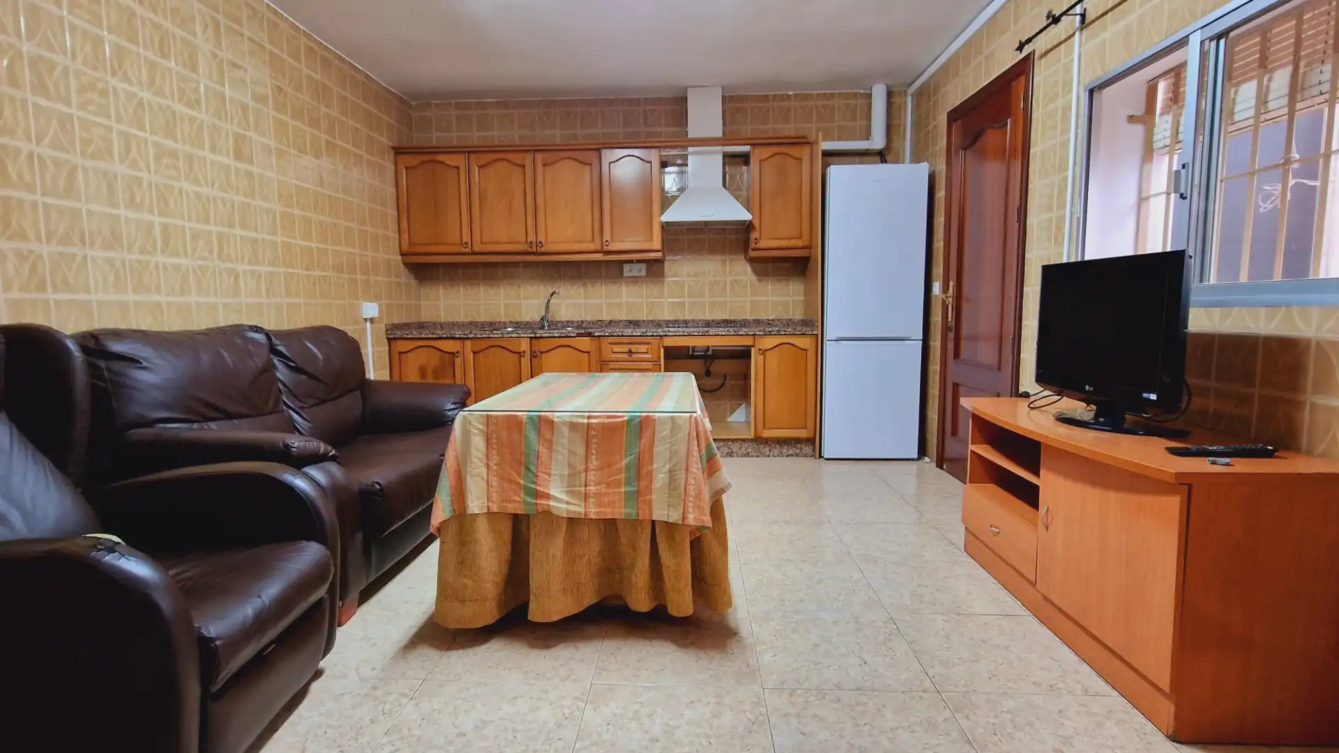 Cuina de Casa o xalet de lloguer en Córdoba amb Aire condicionat