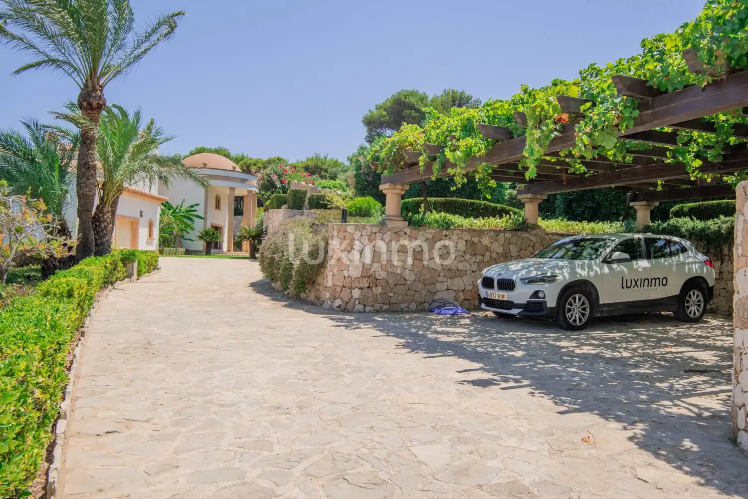 Vista exterior de Casa o xalet en venda en Jávea / Xàbia amb Aire condicionat, Jardí privat i Terrassa