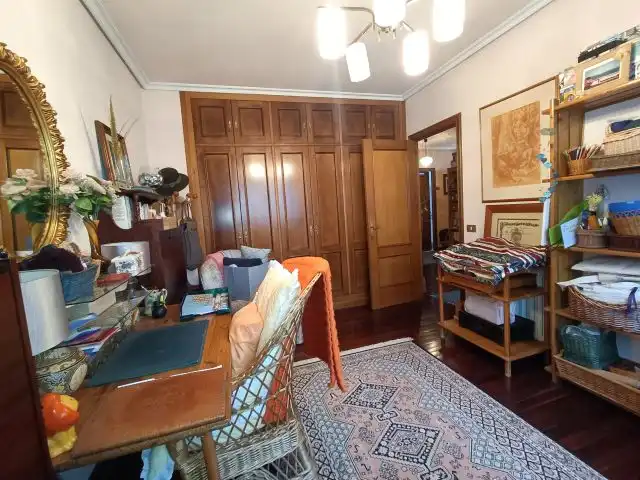 Casa o chalet en venta en Vigo  con Calefacción, Jardín privado y Parquet