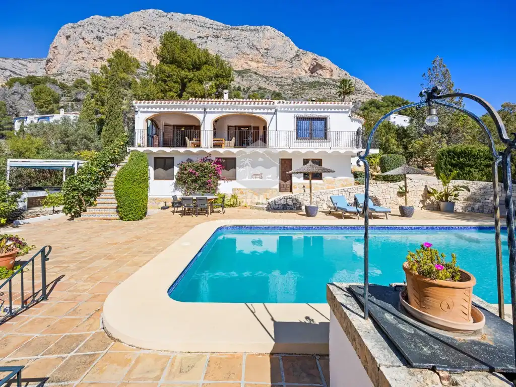 Casa o chalet en venta en Montgó - Ermita
