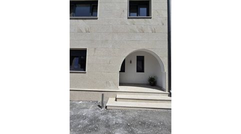Foto 3 de Casa adosada en venda a Sobrán, Vilagarcía de Arousa