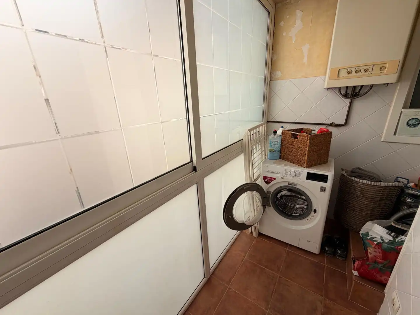 Piso con terraza en venta en Rocafonda, imagen 7