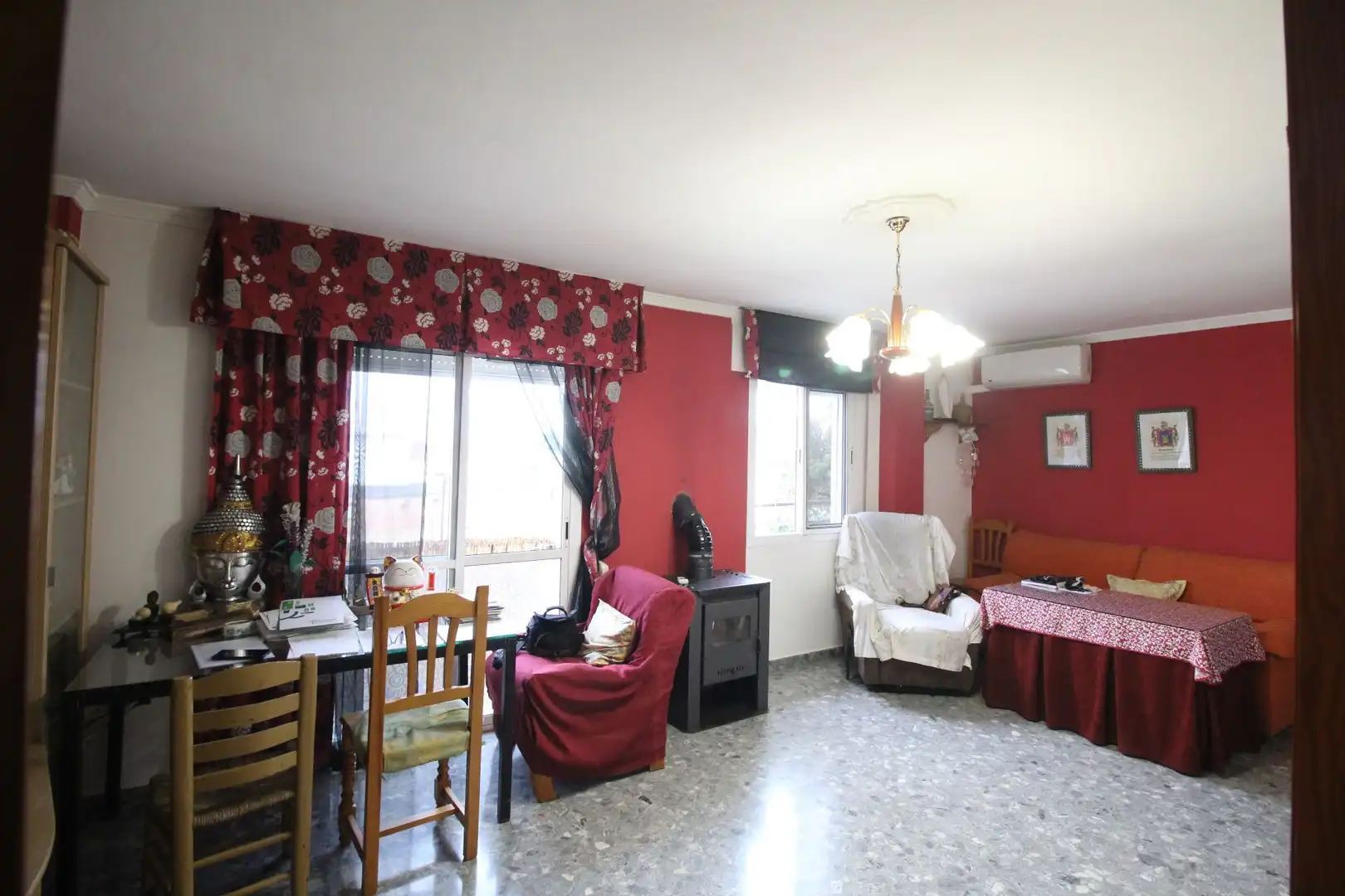 Schlafzimmer von Maisonette zum Verkauf in Alozaina mit Klimaanlage und Möbliert