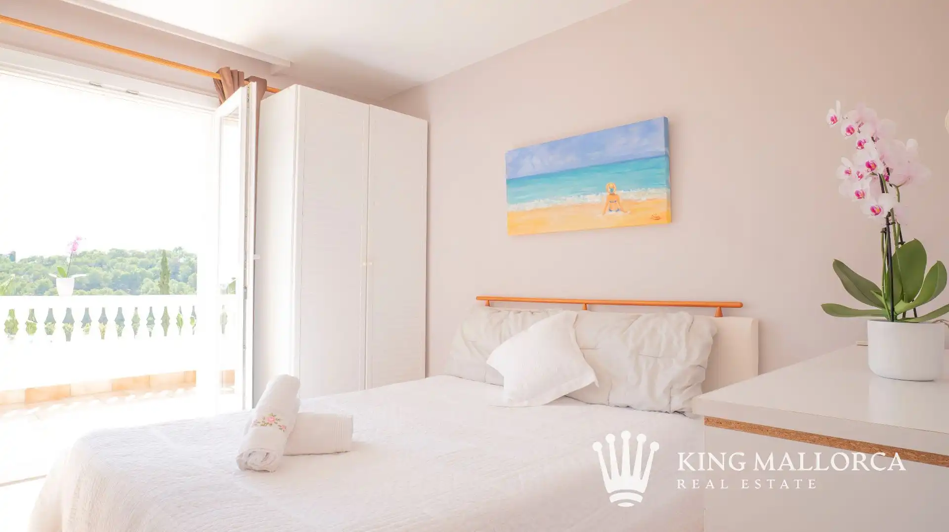 Schlafzimmer von Einfamilien-Reihenhaus zum Verkauf in Calvià mit Klimaanlage, Heizung und Privatgarten