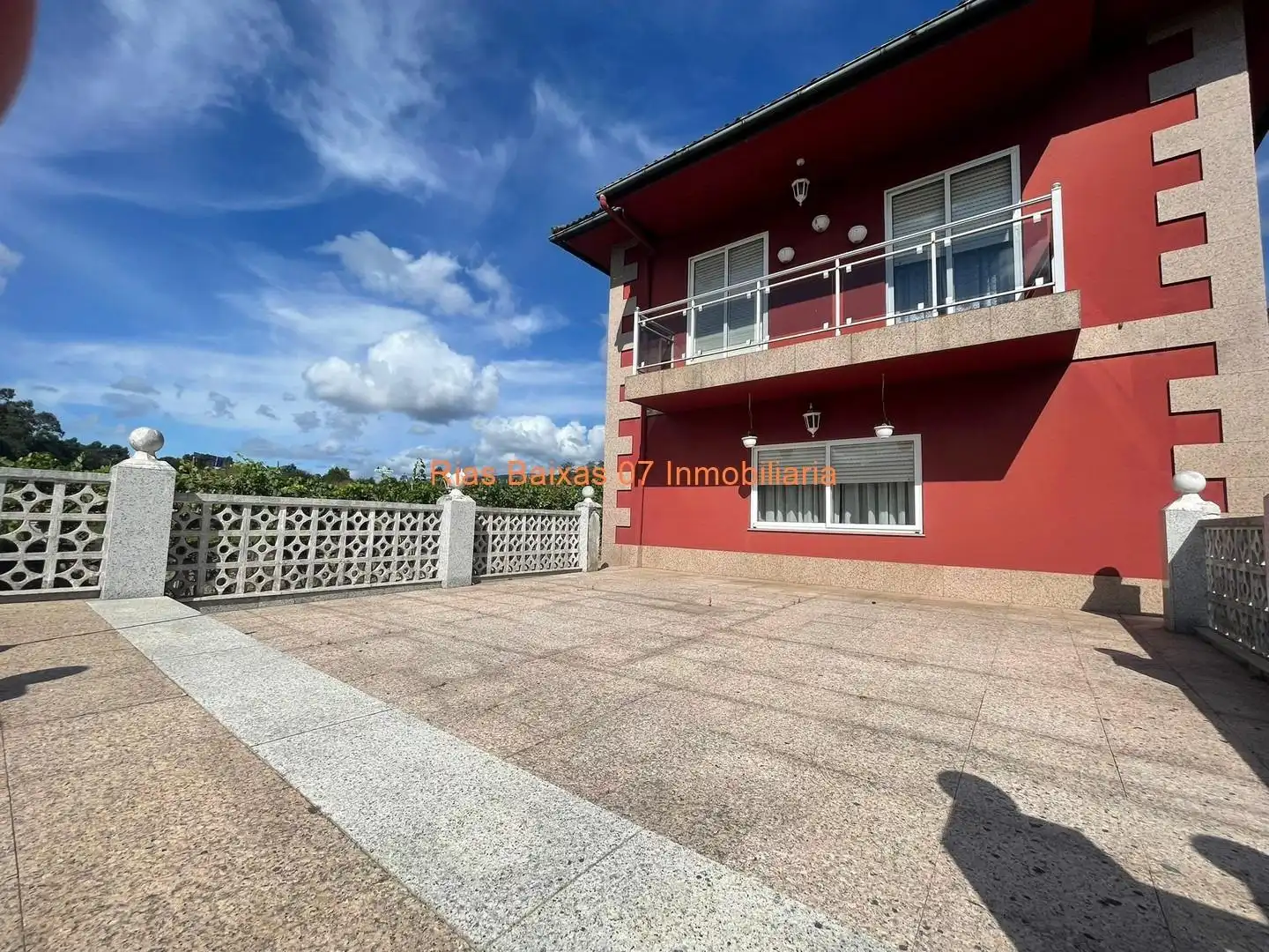 Houses for sale in Mos