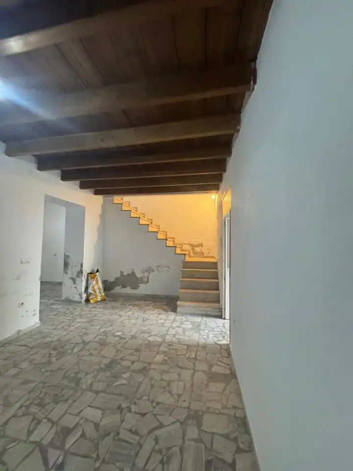 Casa o chalet en venta en Brenes con Terraza y Trastero
