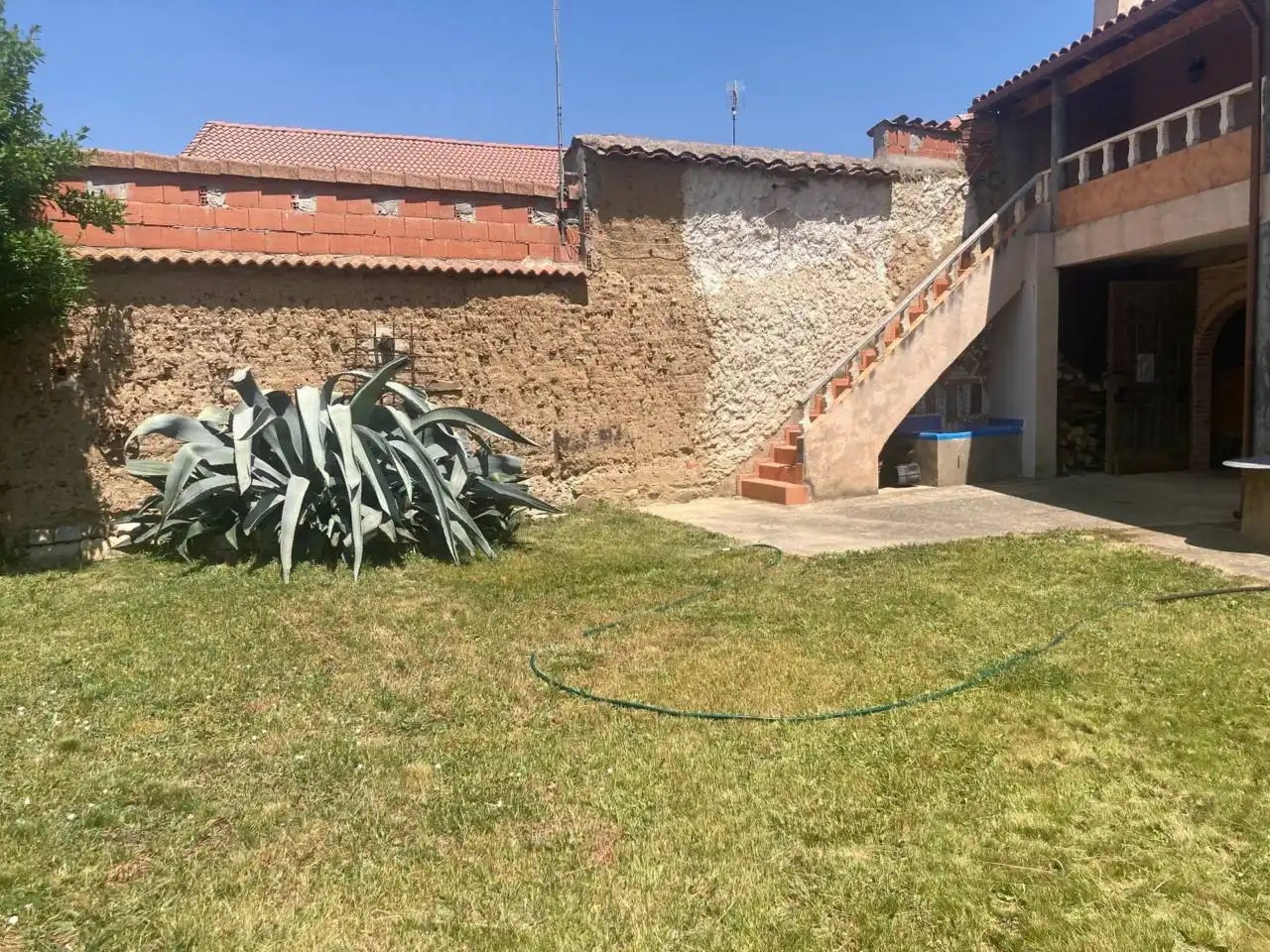 Casa rústica amb jardí en venda a Riego de la Vega, imagen 2