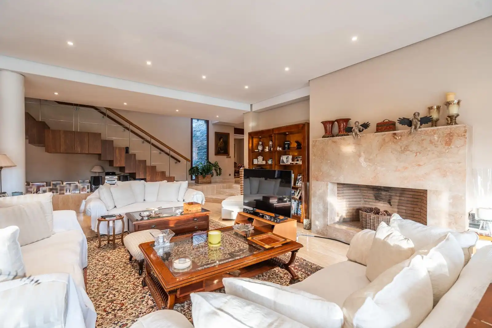 Sala de estar de Casa o chalet en venta en Las Rozas de Madrid con Aire acondicionado, Calefacción y Jardín privado