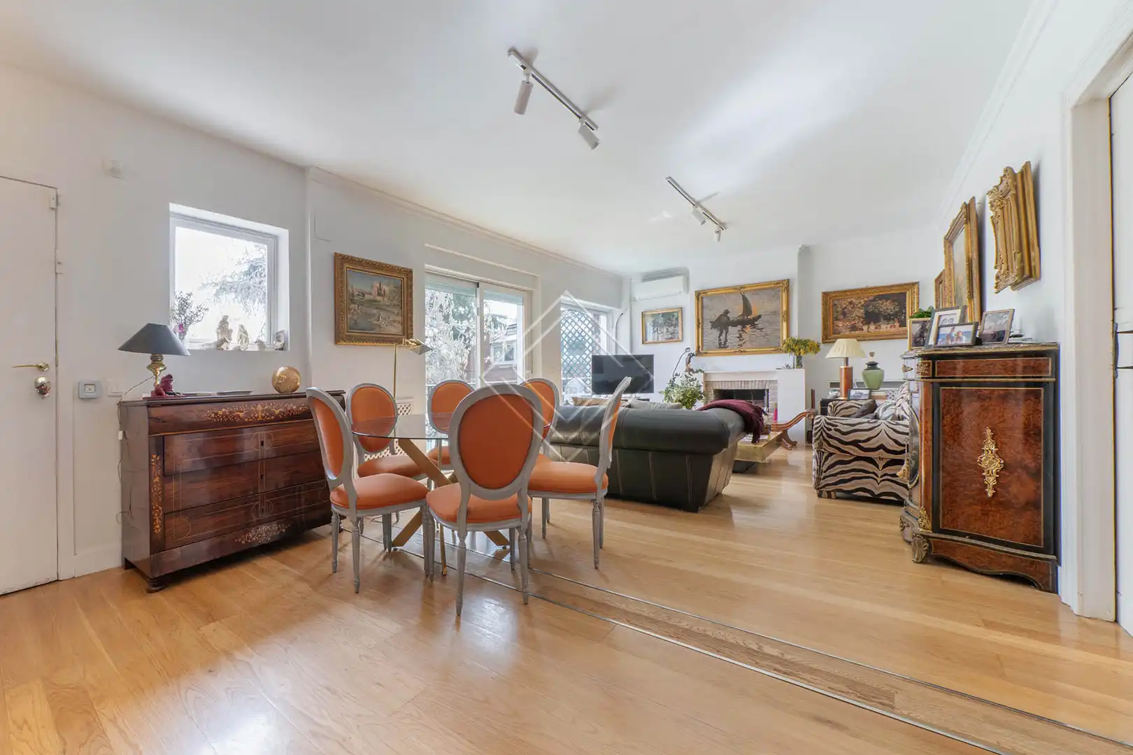 Comedor de Ático en venta en Madrid con Aire acondicionado, Calefacción y Terraza