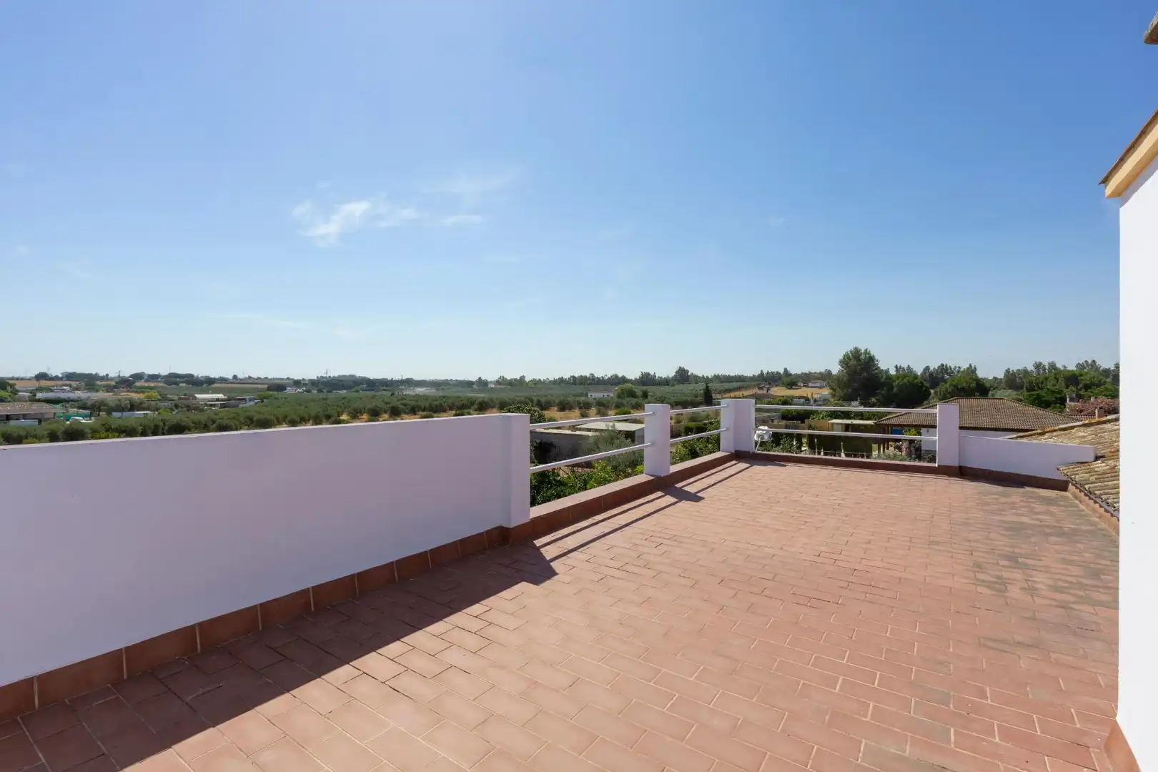 Terraza de Casa o chalet en venta en La Puebla del Río con Terraza, Trastero y Piscina