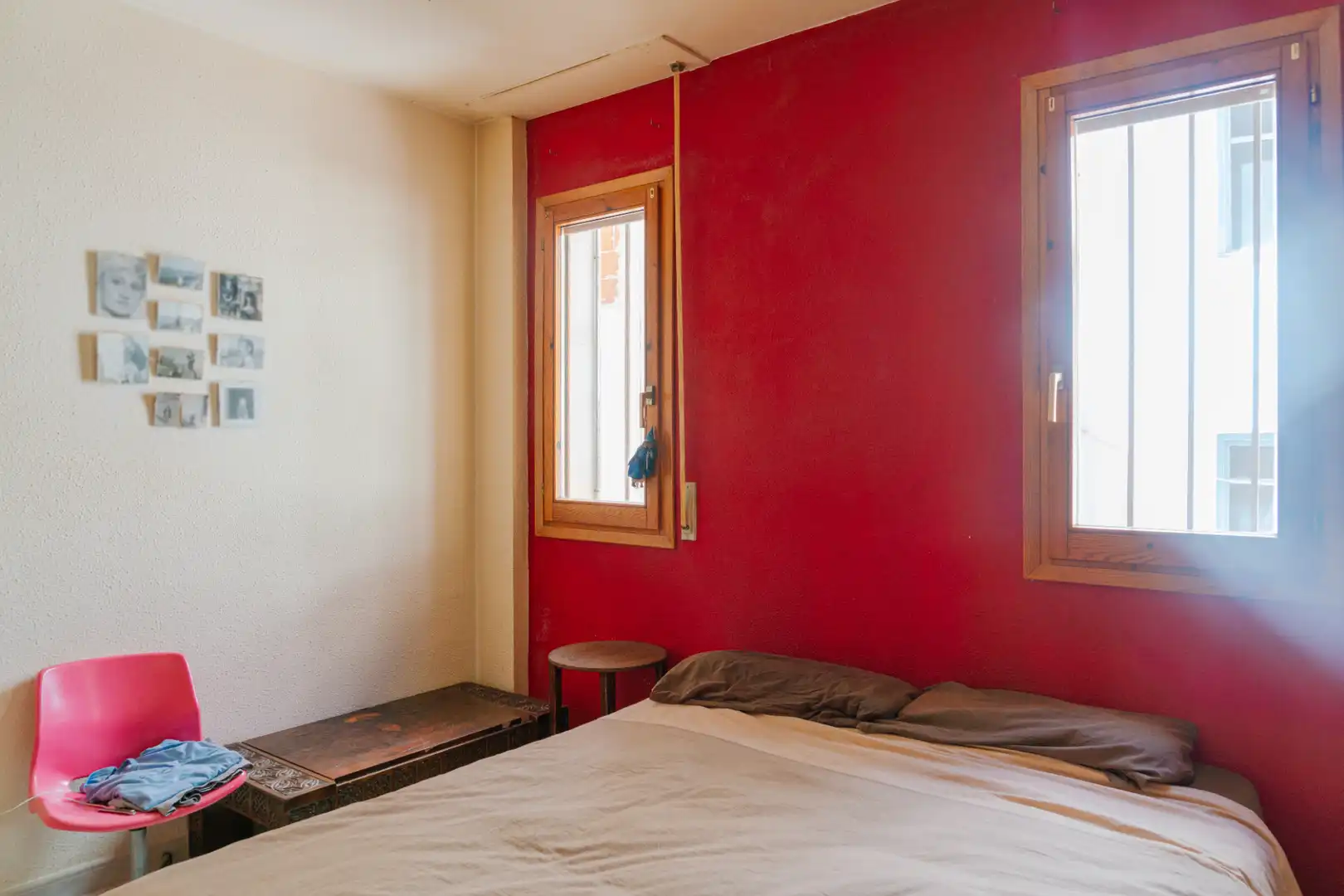 Bedroom of Flat for sale in Zaragoza  with Heating, Furnished and Oven