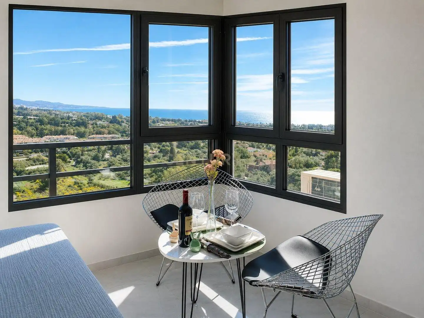 Balcony of Study for sale in Marbella  with Air Conditioner, Oven and TV