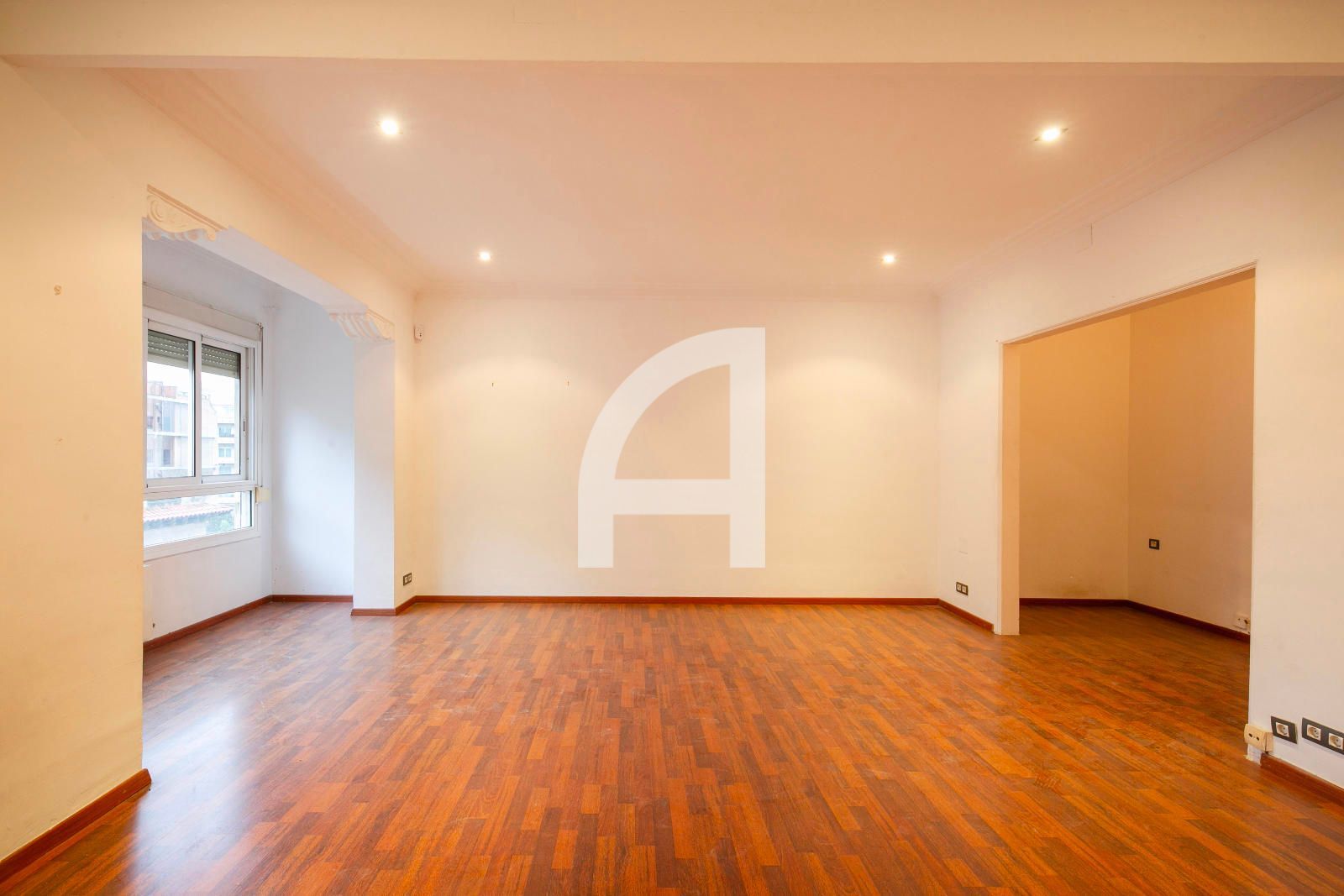 Flat for sale in  Barcelona Capital  with Air Conditioner, Heating and Parquet flooring