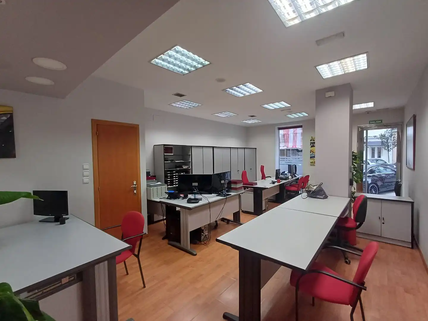 Local comercial en alquiler en Centro - Juan Flórez - Plaza Pontevedra, imagen 4
