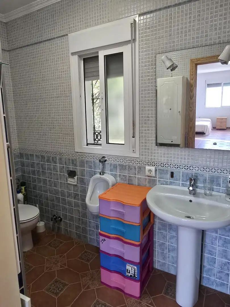 Bany de Casa o xalet en venda en Los Barrios