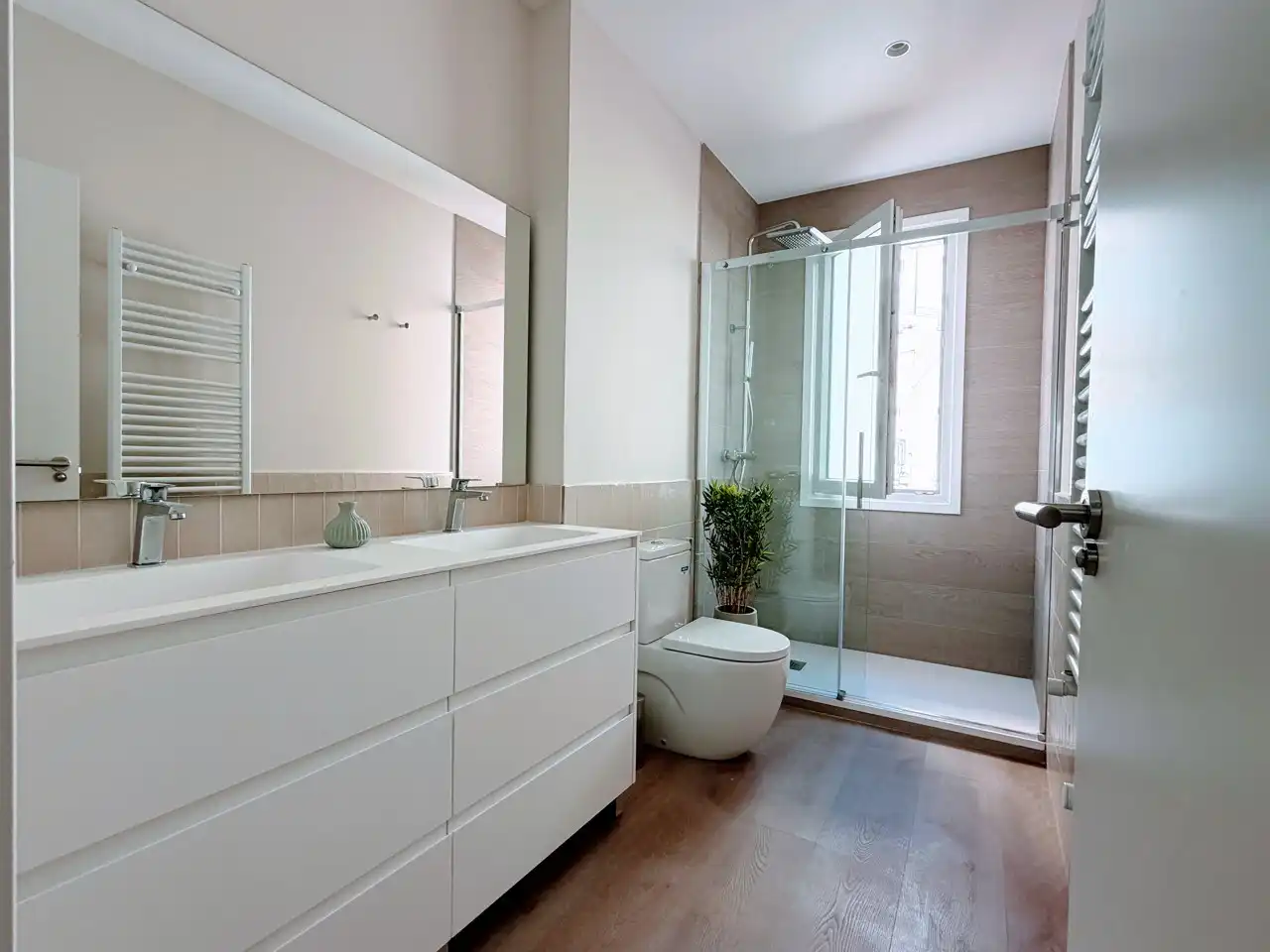 Flat with lift to rent in ANDRES MELLADO, imagen 16