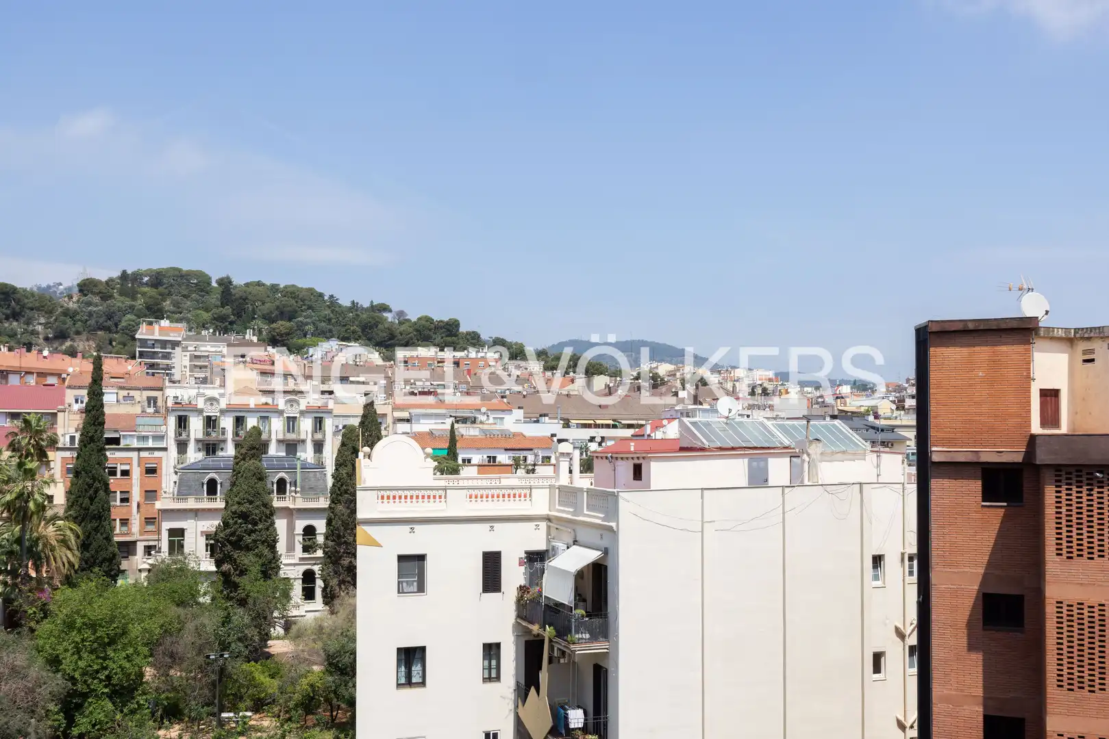 Außenansicht von Wohnung zum Verkauf in Barcelona mit Klimaanlage, Heizung und Parkett