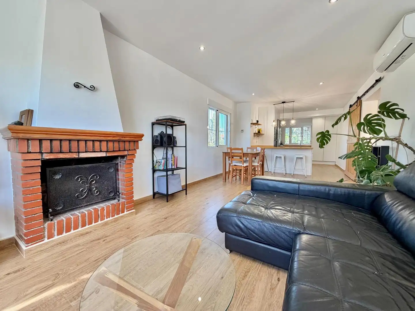Sala de estar de Casa o chalet en venta en Elche / Elx con Aire acondicionado, Jardín privado y Terraza