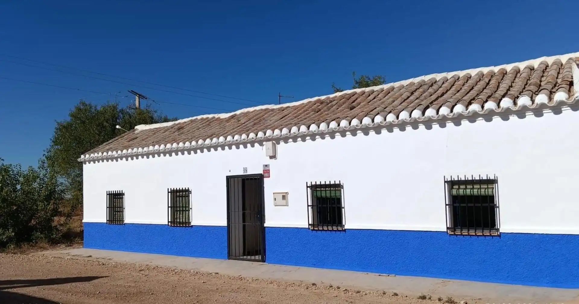 Vista exterior de Finca rústica en venta en Alcázar de San Juan con Calefacción