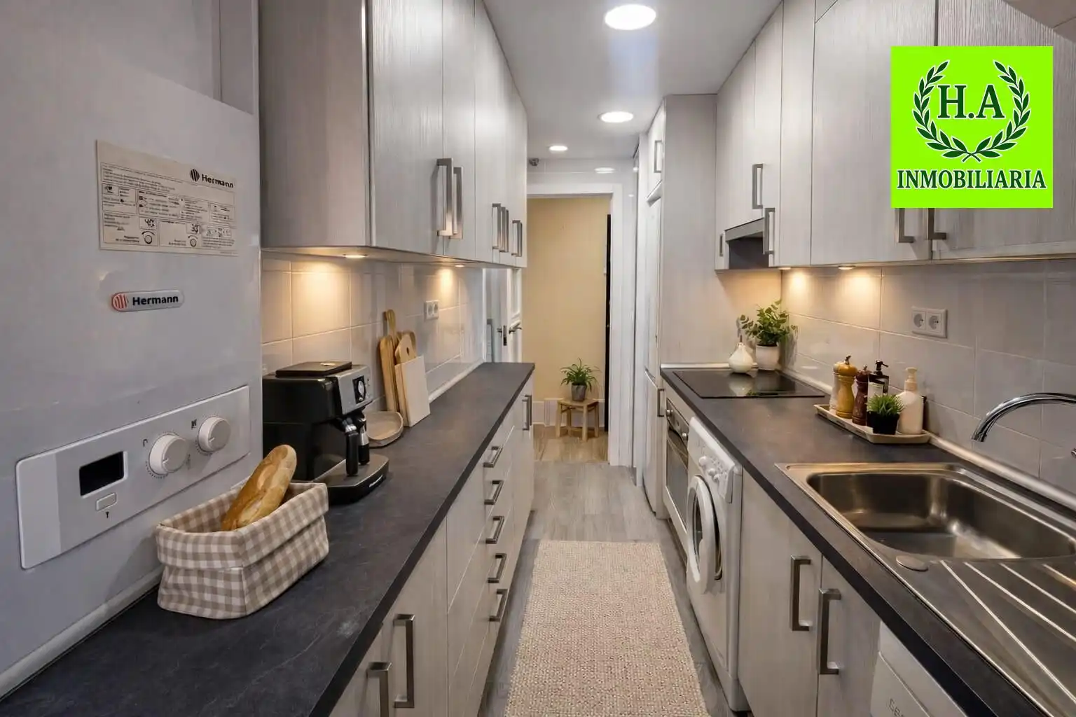 Cocina de Piso en venta en Pedrezuela con Calefacción