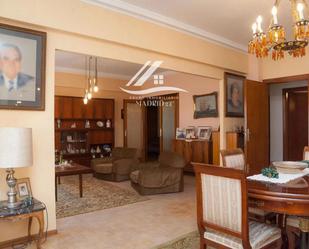 Living room of Flat for sale in  Madrid Capital