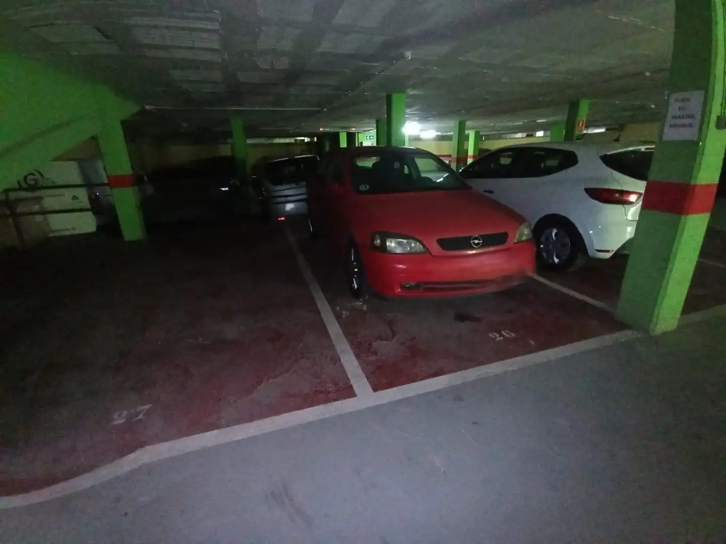 Parkplatz von Maisonette zum Verkauf in Rubí mit Terrasse, Abstellraum und Balkon