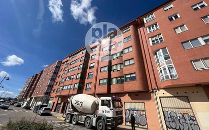 Vista exterior de Pis en venda en Burgos Capital amb Calefacció, Terrassa i Traster