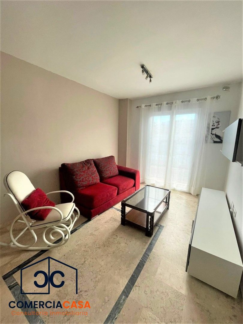 Piso de alquiler en Poniente